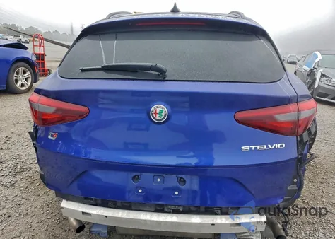 2022 Alfa Romeo Stelvio Ti z USA, uszkodzony, nr VIN ZASPAKBN9N7D39605